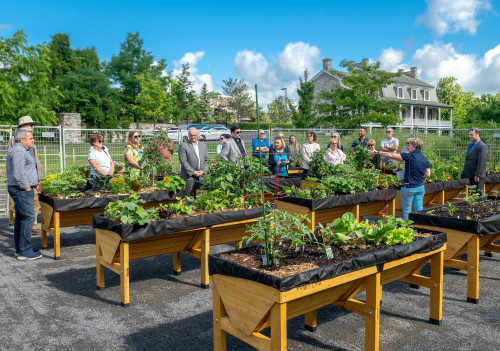 Inauguration des jardins du domaine Garth